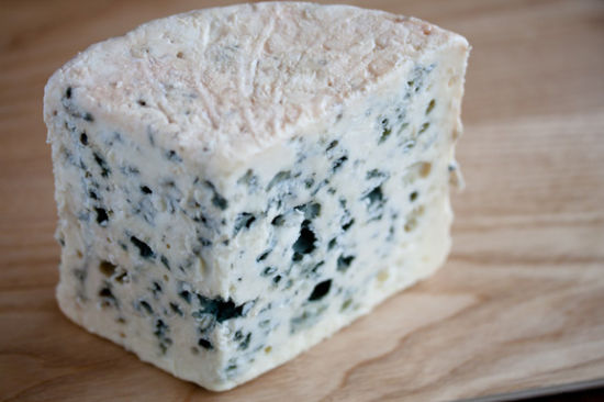 蓝纹奶酪兼具天使般的容颜魔鬼般的口味
