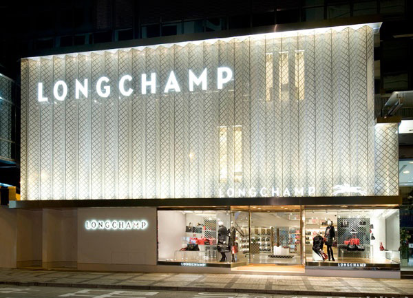 Longchamp（珑骧）全球销售额三年内激增75%
