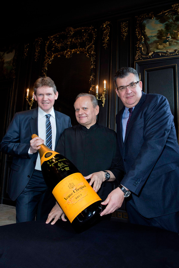 凯歌香槟携手世界顶级厨师Joël Robuchon