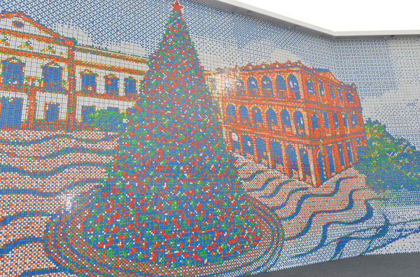 全球最大魔术方块马赛克画为澳门壹号广场圣诞活动揭幕