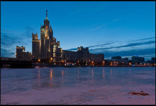 夜晚的莫斯科有着无穷的活力