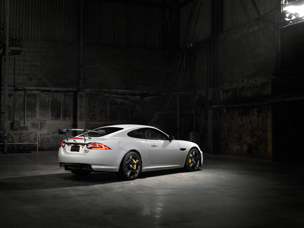 Jaguar（捷豹）发布2014款XKR-S GT 官方图片
