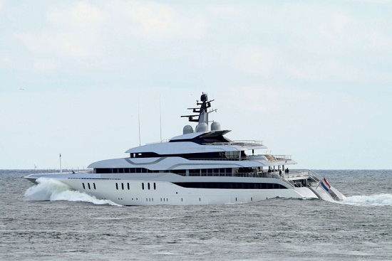 2012年全球十大超级私人游艇-探戈号超级游艇