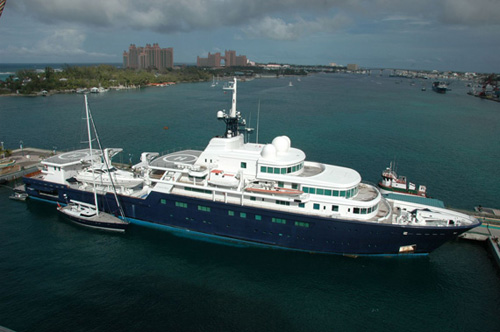 2012年全球十大超级私人游艇-碧海蓝天号（LE GRAND BLEU）