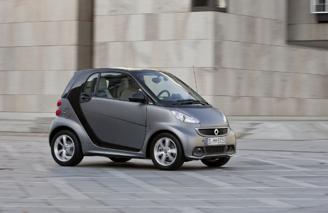 smart fortwo 2012 exterior